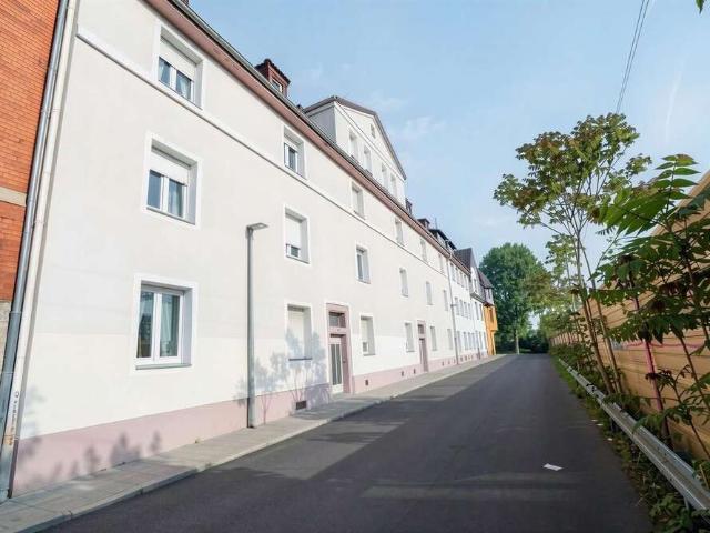 Haus zum Kaufen in Wiesbaden 1.924.000,00 EUR 788.73 m²