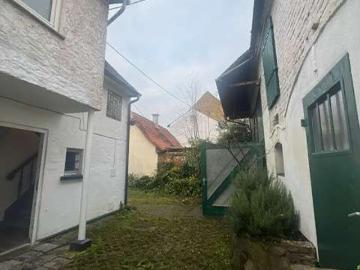 Haus zum Kaufen in Wiesbaden 359.000,00 EUR 77 m²