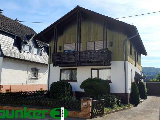 Haus zum Kaufen in Wiesbaden 595.000,00 EUR 185 m²