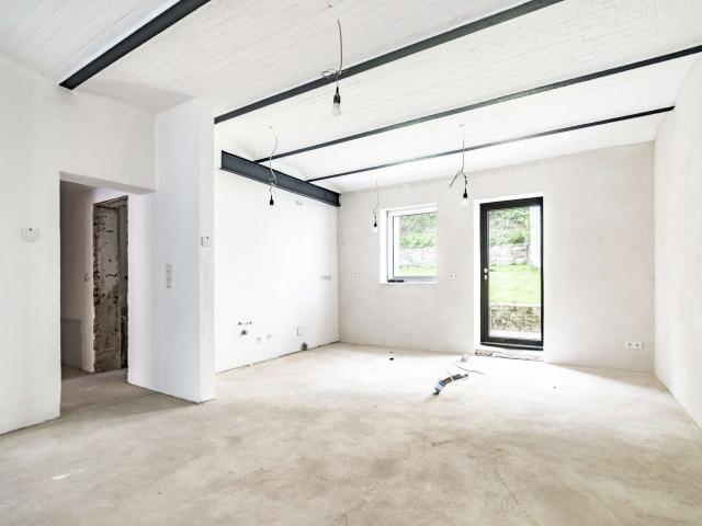 Haus zum Kaufen in Wiesbaden 679.000,00 EUR 155.29 m²