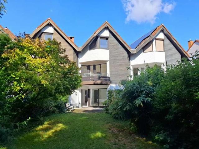 Haus zum Kaufen in Wiesbaden 679.000,00 EUR 134 m²