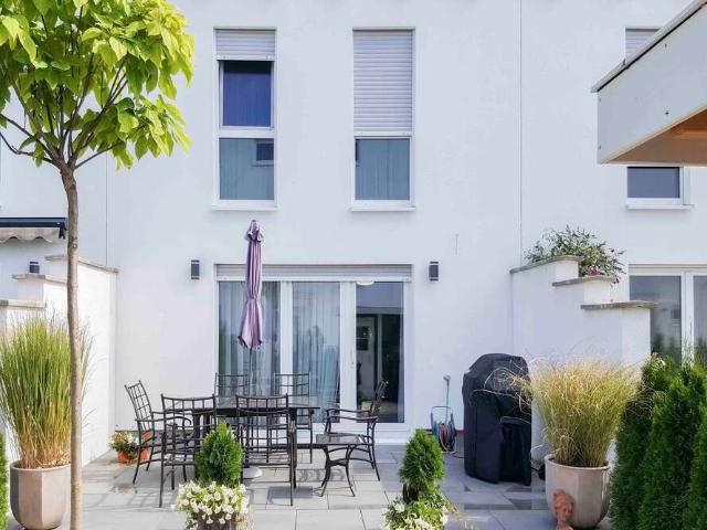 Haus zum Kaufen in Wiesbaden 749.000,00 EUR 150.21 m²