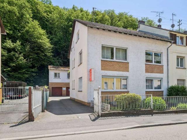 Haus zum Kaufen in Wiesbaden 785.000,00 EUR 334 m²