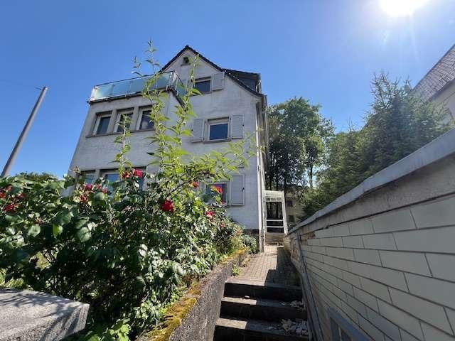 Haus zum Kaufen in Wiesbaden 829.000,00 EUR 200 m²