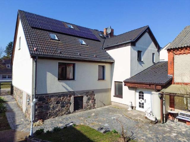 Haus zum Kaufen in Wiesenaue 449.000,00 EUR 335 m²