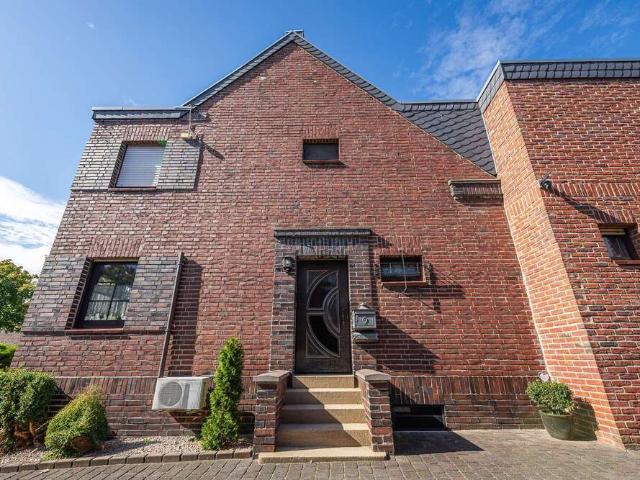 Haus zum Kaufen in Willich 464.000,00 EUR 203 m²