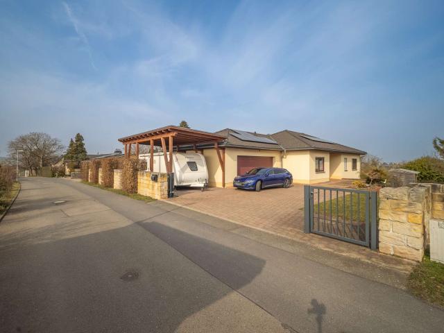 Haus zum Kaufen in Wilsdruff 849.000,00 EUR 232 m²