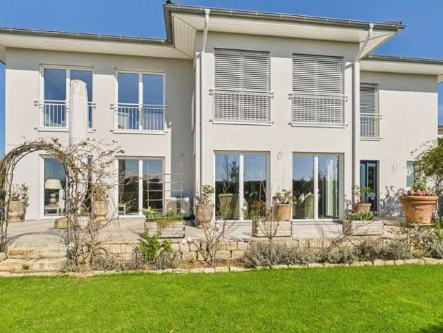 Haus zum Kaufen in Wincheringen 2.249.800,00 EUR 341 m²