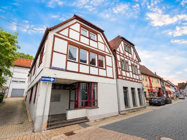 Haus zum Kaufen in Windecken Nidderau 667.000,00 EUR 493 m²