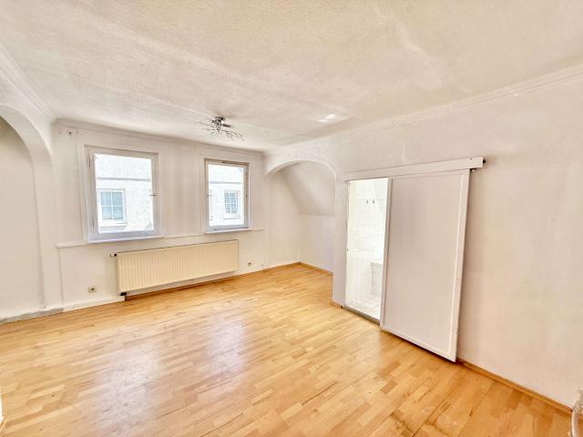 Haus zum Kaufen in Winnenden 349.000,00 EUR 235 m²