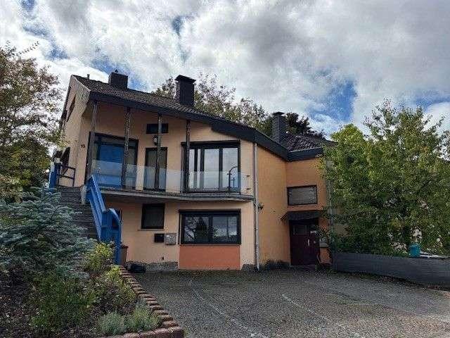 Haus zum Kaufen in Winnweiler 385.000,00 EUR 245 m²
