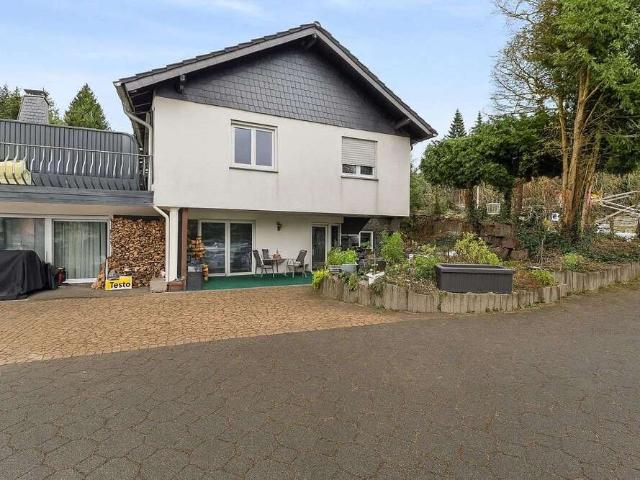 Haus zum Kaufen in Wipperfürth 335.000,00 EUR 189 m²