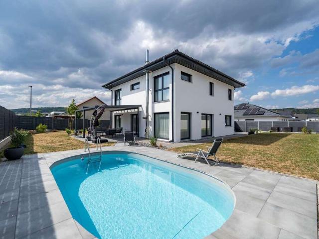 Haus zum Kaufen in Wutöschingen 865.000,00 EUR 185 m²