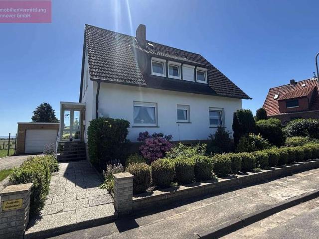Haus zum Kaufen in Wunstorf 398.000,00 EUR 142.99 m²