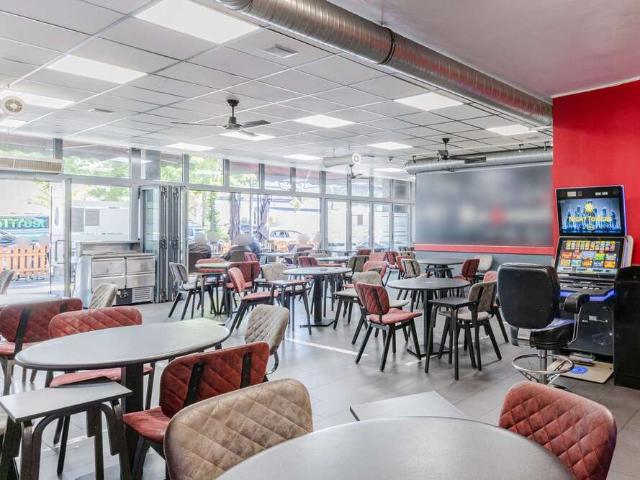 Haus zum Kaufen in Wuppertal Barmen 685.000,00 EUR 256 m²