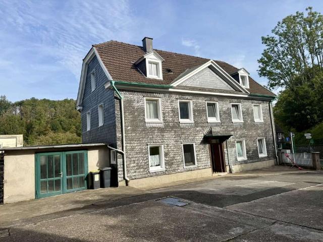 Haus zum Kaufen in Wuppertal 279.000,00 EUR 244 m²