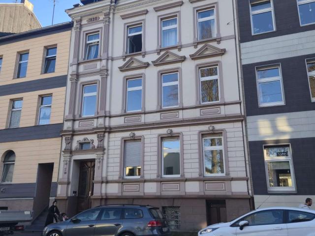 Haus zum Kaufen in Wuppertal 320.000,00 EUR 237 m²