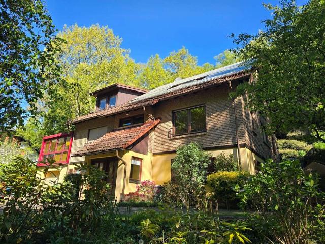 Haus zum Kaufen in Wuppertal 490.000,00 EUR 252.15 m²