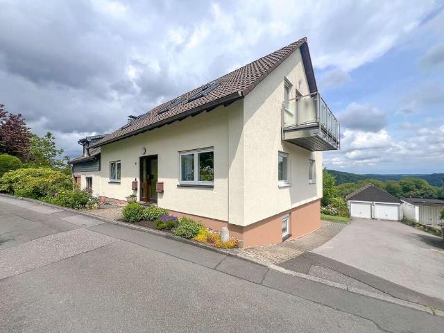 Haus zum Kaufen in Wuppertal 590.000,00 EUR 233.65 m²