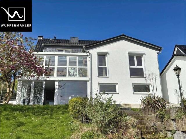 Haus zum Kaufen in Wuppertal 699.000,00 EUR 176.71 m²