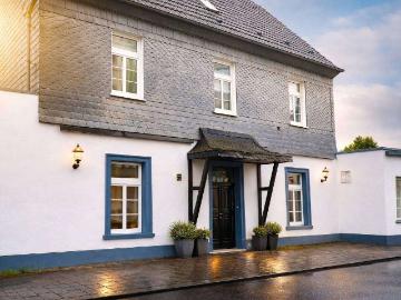 Haus zum Kaufen in Wuppertal 700.000,00 EUR 531 m²