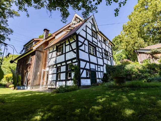 Haus zum Kaufen in Wuppertal 894.000,00 EUR 200 m²