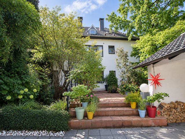 Haus zum Kaufen in Wuppertal 980.000,00 EUR 370 m²