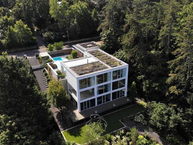 Haus zum Kaufen in Würzburg 3.950.000,00 EUR 404.91 m²