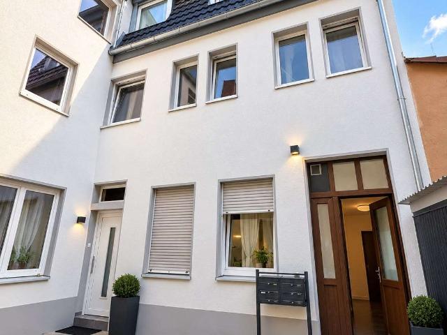 Haus zum Kaufen in Würzburg 1.299.000,00 EUR 267 m²