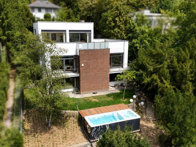 Haus zum Kaufen in Würzburg 2.447.000,00 EUR 425 m²