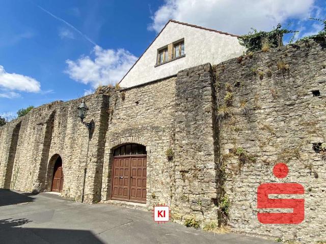 Haus zum Kaufen in Würzburg 335.000,00 EUR 150 m²