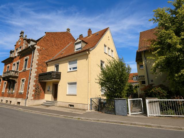 Haus zum Kaufen in Würzburg 437.000,00 EUR 150 m²