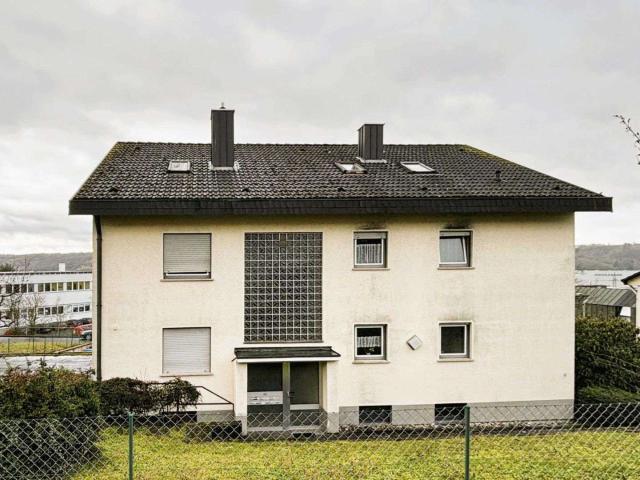 Haus zum Kaufen in Würzburg 680.000,00 EUR 345.29 m²