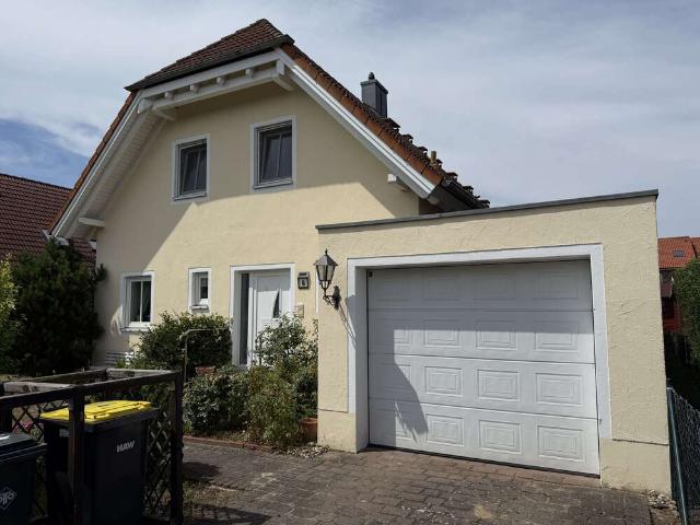 Haus zum Kaufen in Wustermark 600.000,00 EUR 149.23 m²