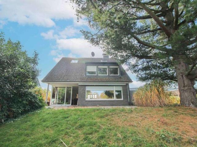 Haus zum Kaufen in Tönisvorst 695.000,00 EUR 174.26 m²