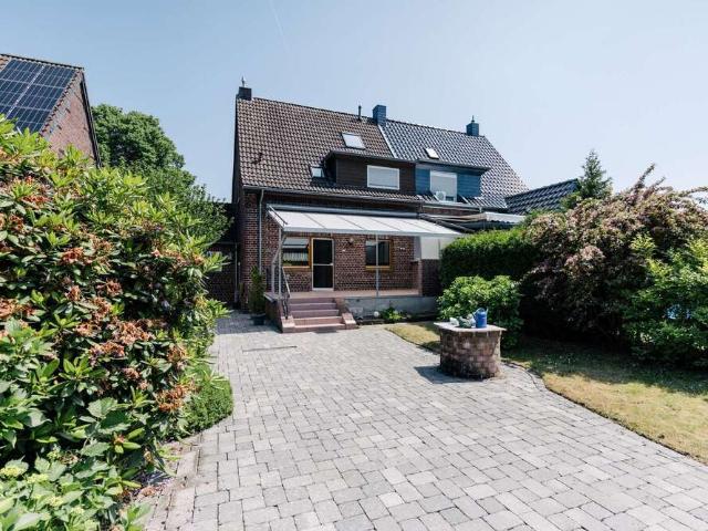 Haus zum Kaufen in Tönisvorst Vorst 275.000,00 EUR 160 m²