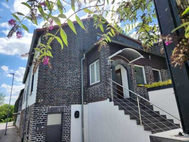 Haus zum Kaufen in Taucha 300.000,00 EUR 102 m²