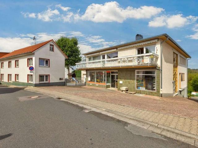 Haus zum Kaufen in Taunusstein 690.000,00 EUR 348 m²