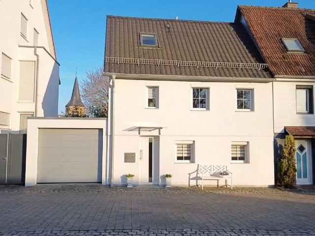 Haus zum Kaufen in Tamm 319.000,00 EUR 70 m²