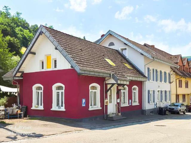 Haus zum Kaufen in Tegernau 395.000,00 EUR 495 m²