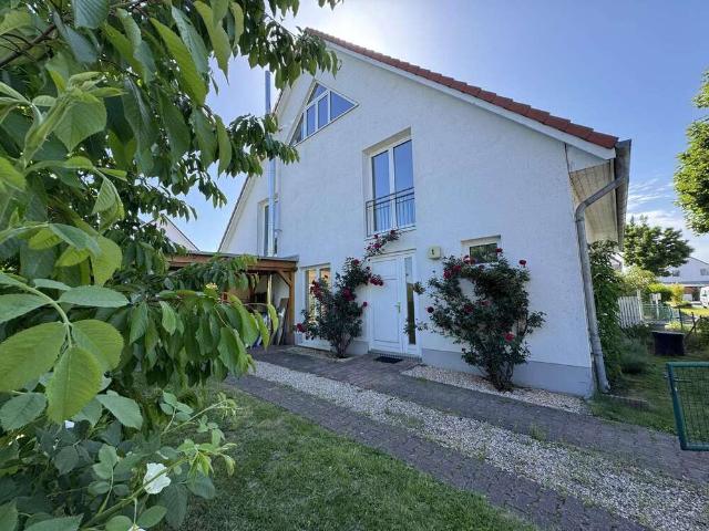 Haus zum Kaufen in Thyrow 420.000,00 EUR 132 m²