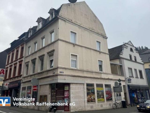 Haus zum Kaufen in Traben Trarbach 259.000,00 EUR 320 m²