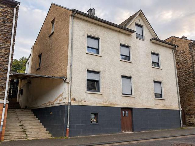 Haus zum Kaufen in Traben Trarbach 378.000,00 EUR 185 m²