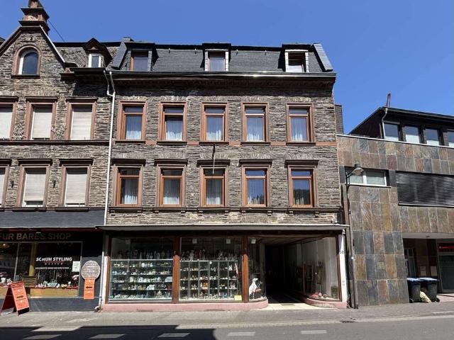 Haus zum Kaufen in Traben Trarbach 699.000,00 EUR 266 m²