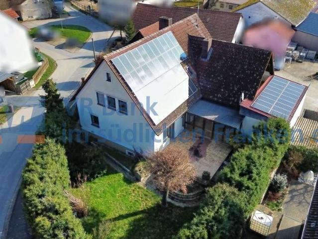 Haus zum Kaufen in Treuchtlingen 340.000,00 EUR 209 m²