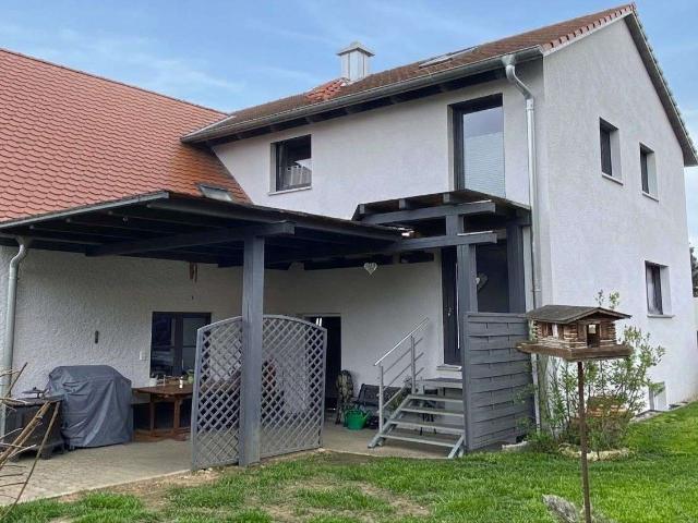 Haus zum Kaufen in Treuchtlingen 349.000,00 EUR 210 m²