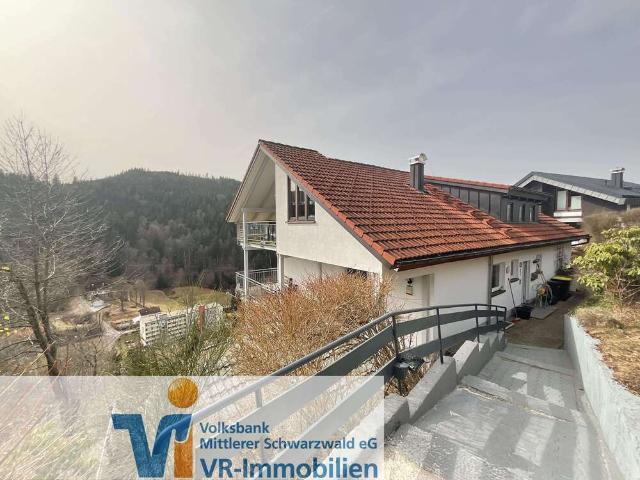 Haus zum Kaufen in Triberg 425.000,00 EUR 280 m²