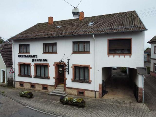 Haus zum Kaufen in Trippstadt 285.000,00 EUR 166 m²