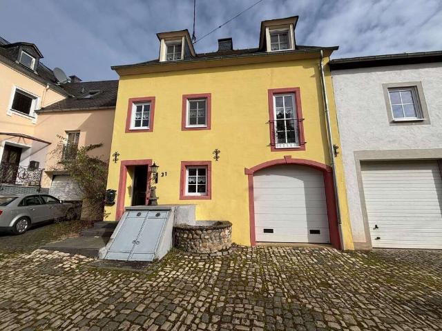 Haus zum Kaufen in Trittenheim 350.000,00 EUR 169 m²