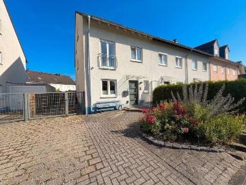 Haus zum Kaufen in Troisdorf 485.000,00 EUR 127 m²